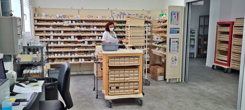 El Área de Farmacia del Hospital de Poniente renueva la certificación de Calidad Sanitaria
