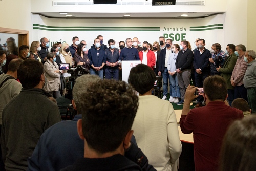 Lorenzo les saca 9,5 puntos a los 'sanchistas' y es el nuevo secretario general del PSOE de Almería
