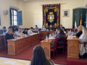 El parque infantil de Pujaire se denominará ‘Maestra Paqui Padilla’