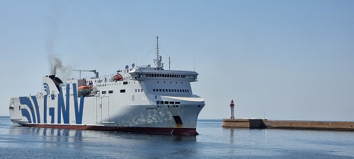 La naviera GNV realizará su primer viaje entre Almería y Nador