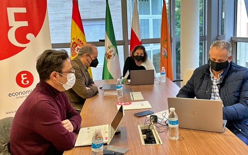 Los Economistas desconfían a pesar de los datos positivos