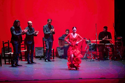 Rocío Garrido y Eduardo Leal dan 'alas' a su 'raíz' flamenca
