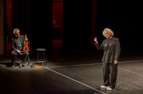 El Brujo conjura a la esencia del Teatro del Siglo de Oro con ‘Dos tablas y una pasión’