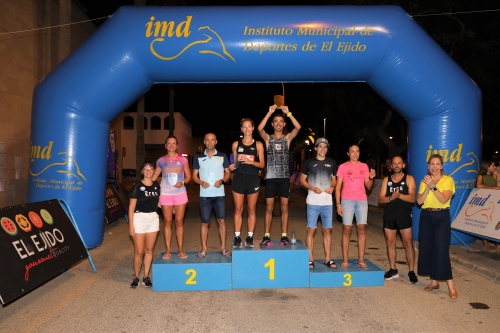 400 runners recorren Balerma en la IX edición de la Carrera Nocturna
