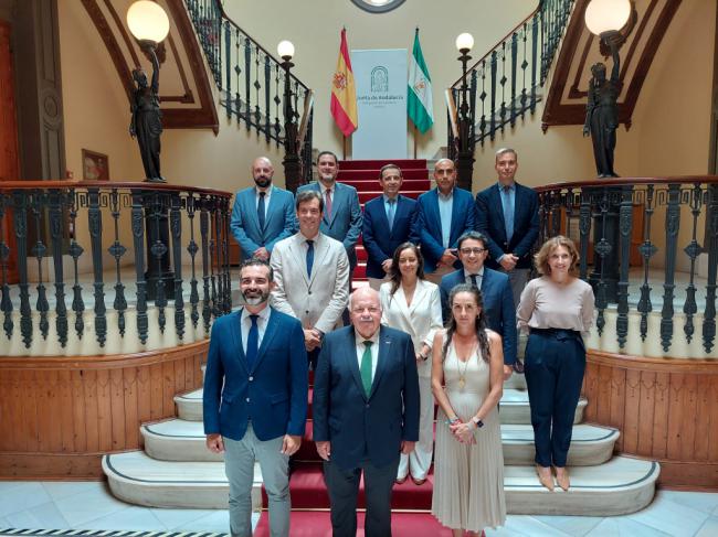 Visita presidente del Parlamento a la Delegación del Gobierno en Almería