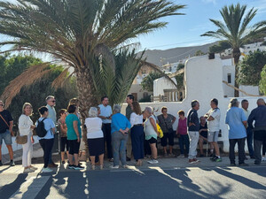 Contacto directo con los vecinos de El Pozo de los Frailes para atender sus demandas