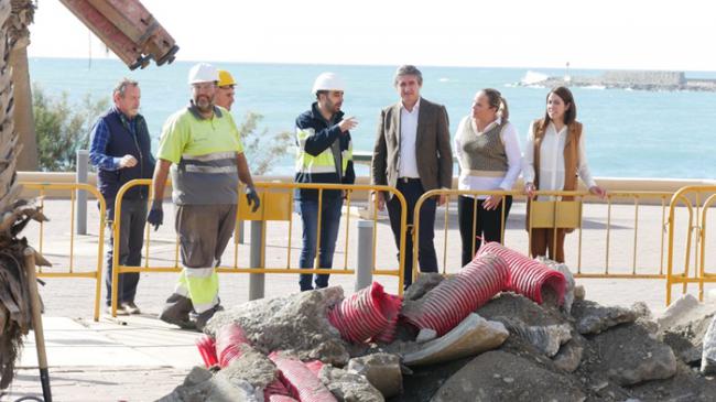 La zona del Géminis de Adra recibe unas obras en materia hídrica