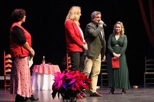 Baile, música, arte y solidaridad en la Gala de Francisco Velarde