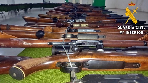 Última subasta de armas en la Comandancia de la Guardia Civil de Almería