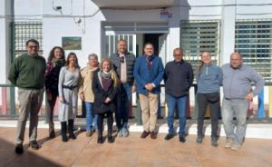 Junta y Ayuntamiento de Felix caminan juntos en la mejora del centro educativo
