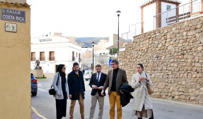 Los edificios públicos de Adra serán accesibles