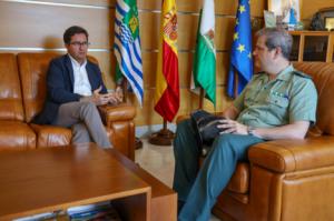 El comandante Jesús Mira se pone al frente de la compañía de la Guardia Civil en El Ejido.