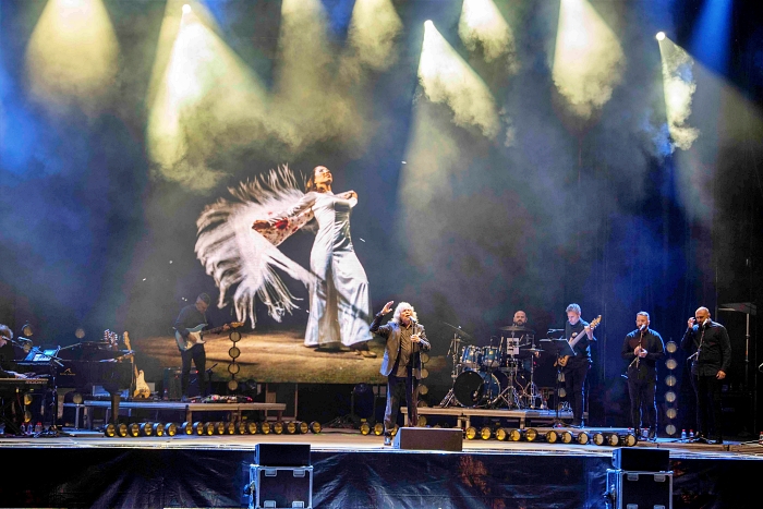 José Mercé une el quejío flamenco con los patrones urbanos en un concierto redondo