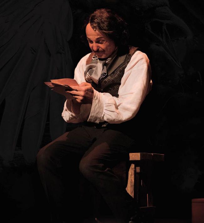 La obra de teatro ‘Tic Tac Poe’ recrea las últimas horas de vida de Edgar Allan Poe