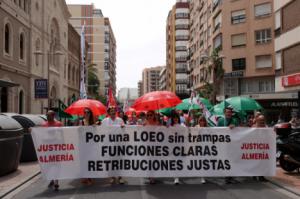 Funcionarios de Justicia se vuelven a manifestar en Almería