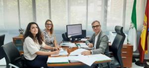 Amós García informa al Ayuntamiento de Albox sobre el fomento del empleo