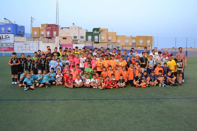 Finalizado en Adra el I Torneo de Fútbol 5 ‘Antonio Parrilla’ con más de 250 participantes