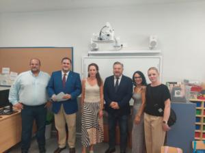 La Junta invierte 37,3 millones de euros en 93 centros de Almería