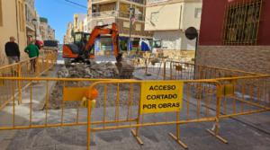 Cortado el Paseo de los Tristes de Adra