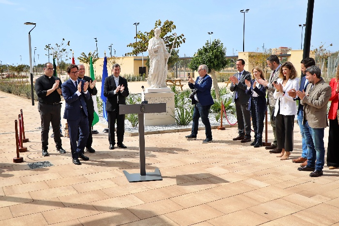 El Patrón de Almería ya tiene estatua en El Ejido