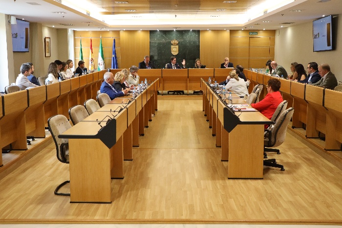 Sorprendente moción del PSOE sobre la playa de Balerma