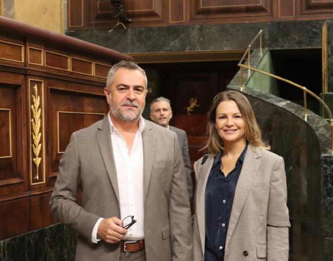 PSOE impulsa medidas para proteger a jóvenes en redes sociales