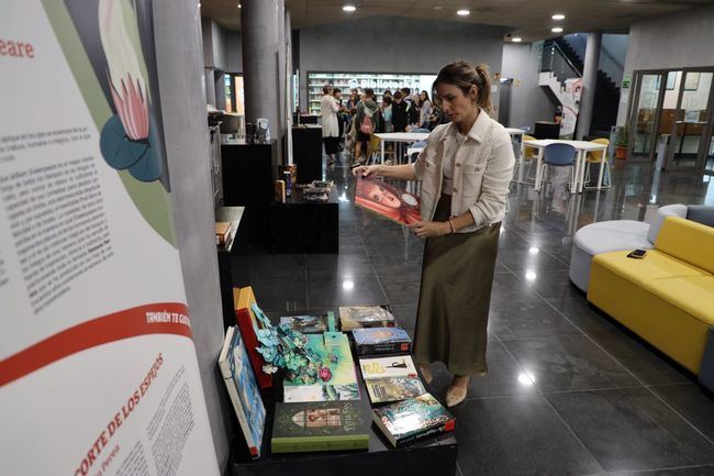 El Ejido conmemora el Día Internacional de las Bibliotecas bajo el lema ‘Contra la Desinformación: Bibliotecas’