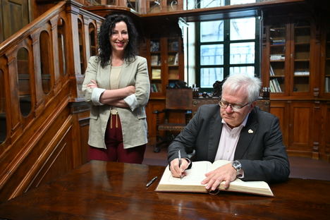 Un premio Nobel de Física sitúa a Almería en el epicentro de la investigación astrofísica mundial
