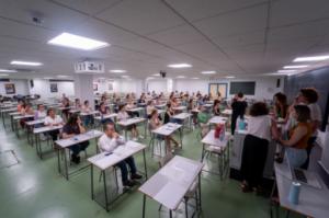 Un millar de almerienses se preparan el título de Graduado en ESO