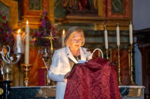 El pregón de Azucena Osorio da el pistoletazo de salida a la Semana Santa de Adra