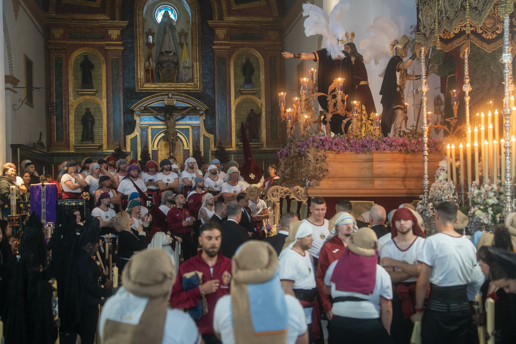 Problemas en las procesiones de Adra por las lluvias