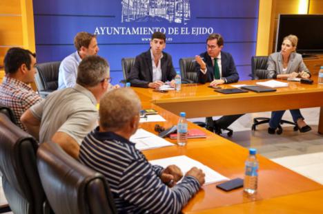 Clamor en El Ejido contra la Orden de Módulos que excluye a sus agricultores