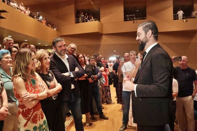 Manu Sánchez recibe la Butaca de Honor en El Ejido