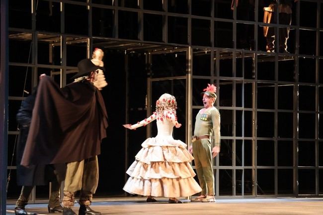 Valle Inclán brilla en el Festival de Teatro de El Ejido