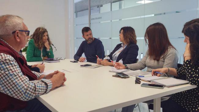 El Ejido refuerza su apoyo a personas mayores con Ayuda a Domicilio