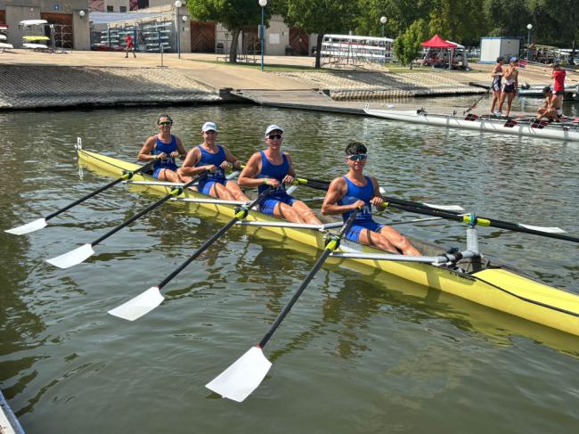 El Club de Remo Tiempo Libre se cuelga 15 medallas en la V Regata de la Copa Andalucía