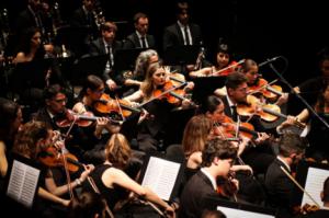 Duelo de gigantes: Brahms y Bruckner brillan en Almería