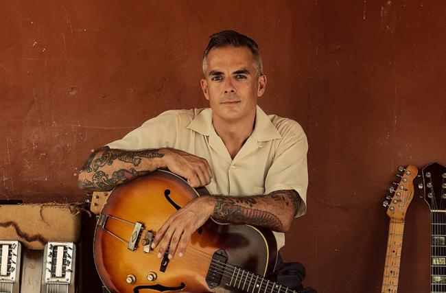 Mario Cobo recreará las sonoridades de la guitarra en los orígenes del rock and roll