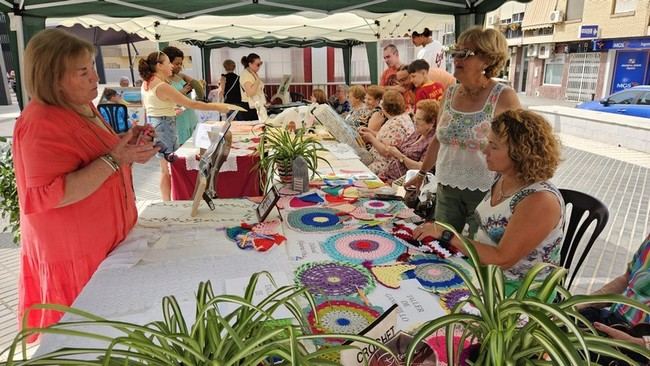 Éxito del evento 'Buenas Manos' en Adra