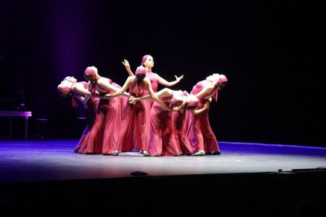 El Festival de la Academia Reme Lirola baila en el Auditorio para recaudar dinero para el Síndrome De Rett