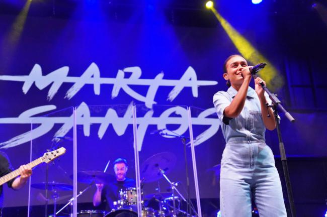 Marta Santos pone ritmo a las fiestas de San Isidro de El Ejido
 