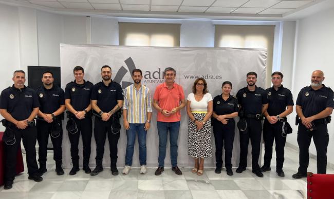 Seis nuevos policías locales inician prácticas en Adra
