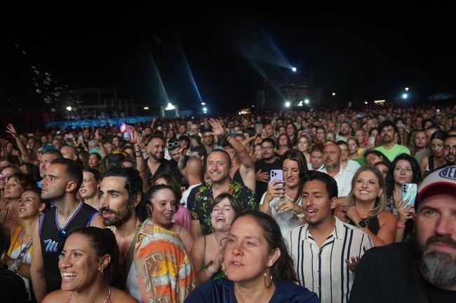 El festival ‘El Ejido al Natural’ respalda su éxito con estrellas como Mikel Izal, Shinova, Merino y Nixon