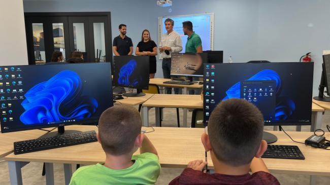 Más de una treintena menores en la Escuela Digital de Verano
 