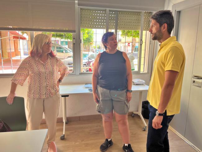 Centro Asociativo Municipal de El Ejido abierto en verano