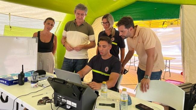 Cortés supervisa la seguridad del 'The Juergas Rock' en Adra
