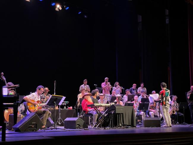 Hermeto Pascoal comparte su universo sonoro con Almería