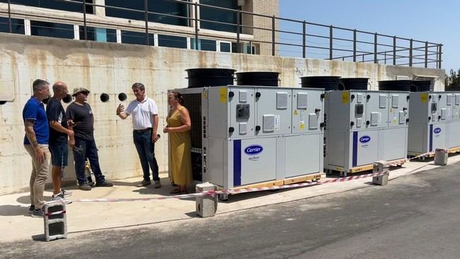 Renovación de calderas en la Piscina Municipal de Adra casi lista