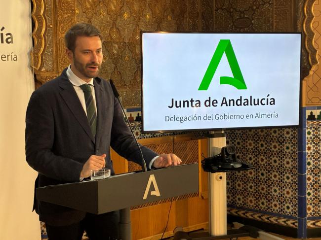 Junta acelera tramitación de dependencia para menores y mayores