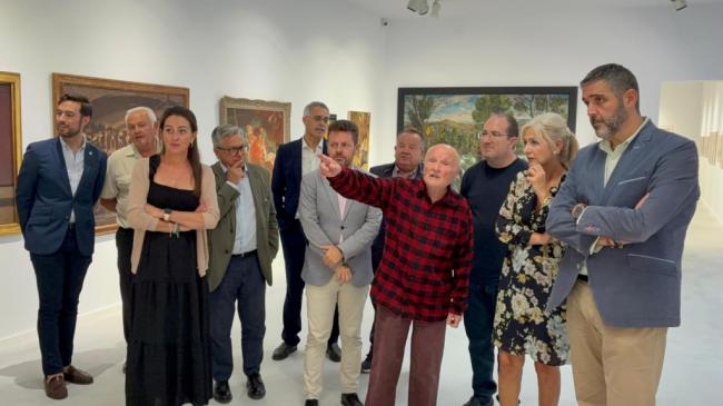 Del Pozo visita el taller artístico de Realismo que imparten Antonio López y Andrés García Ibáñez en Olula del Río